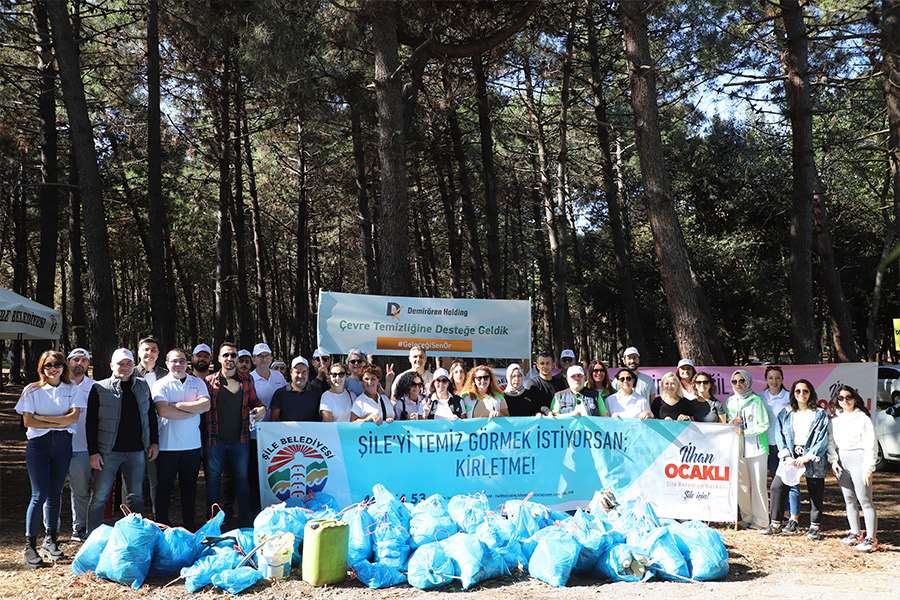  Şile Belediyesi ve Demirören Holding Sofular Plajı'nda Çevre Bilinci için El Ele